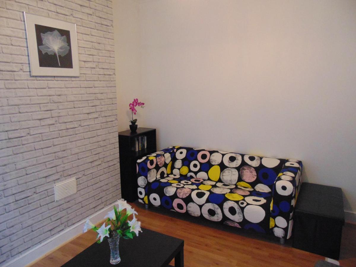 Ceres Lodge Плъмстед Екстериор снимка
